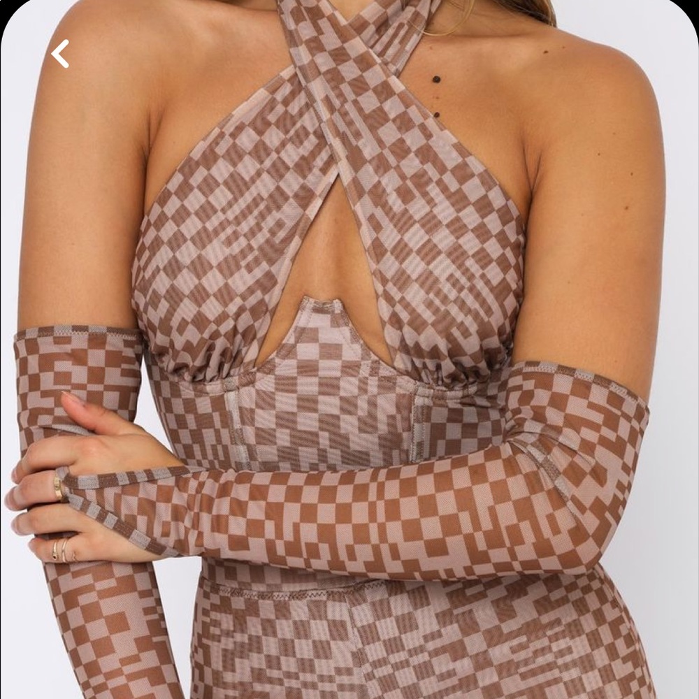 Mesh top with matching gloves